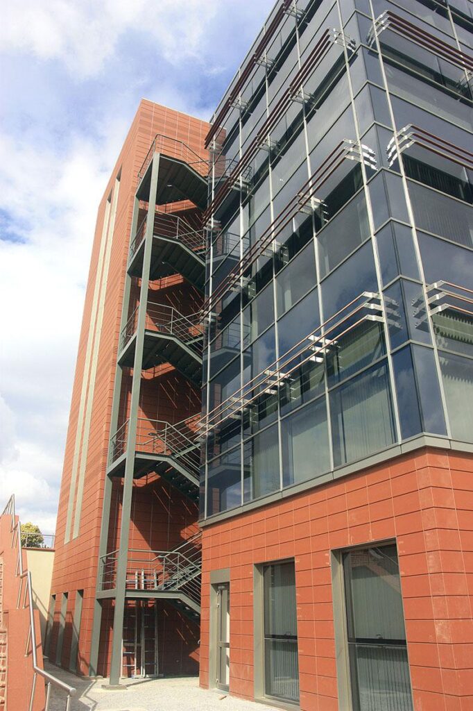 Mercedes-Benz Türk Pazarlama Merkezi İnşaatı