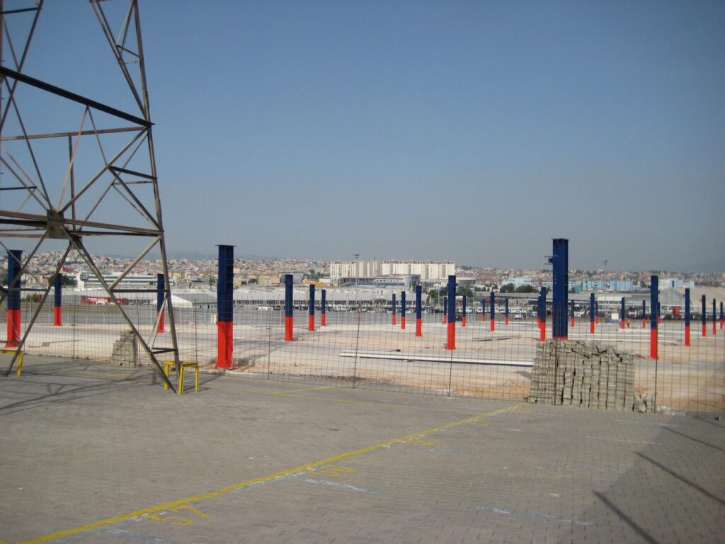 Oyak Renault CAT Elektrikli Araç Parkı İnşaatı