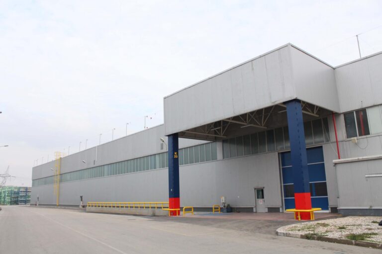 Oyak Renault V4 Akü Binası İnşaatı – DEA Yapı